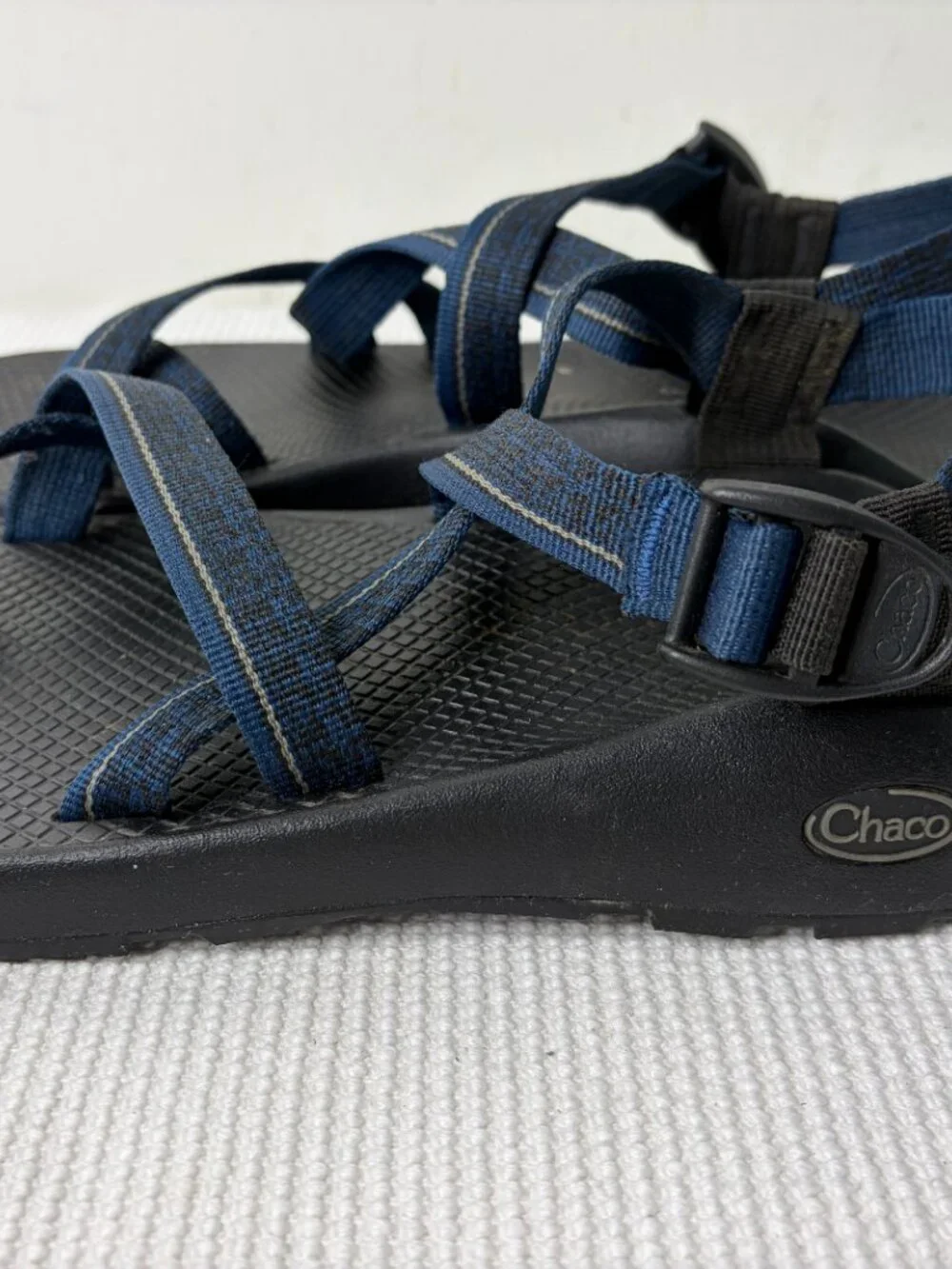 Chaco Mens Sandal Size 9